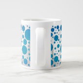 Ocean Blue Polka Dots Grote Koffiekop (Achterkant)