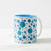 Ocean Blue Polka Dots Tweekleurige Koffiemok (Voorkant rechts)