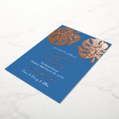 Ocean Blue Tropische Monstera Leaf Bruiloft Folie Uitnodiging (Gedraaid)