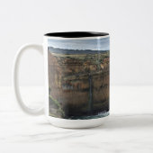 Ocean Carved Wonders Tweekleurige Koffiemok (Links)