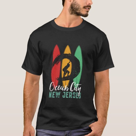 Ocean City Beach New Jersey Retro Surfing T-shirt (Voorkant)