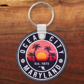 Ocean City Maryland Retro Sunset Souvenirs 60s Sleutelhanger (Voorkant)