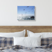 Ocean & Meeuwen Verpakt Canvas Afdruk (Insitu (Slaapkamer))