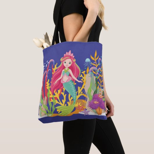 Ocean Siren: lang rood haar Tote Bag (Dichtbij)
