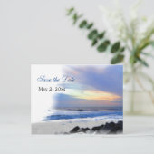Ocean Sunset op het strand Save the Date Briefkaar Aankondigingskaart (Staand voorkant)