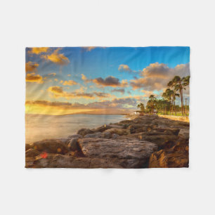 Ocean Sunset Over Rocks en Palm O'Ahu Fleece Deken
