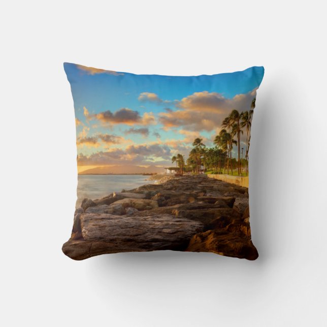 Ocean Sunset Over Rocks en Palm | O'Ahu Kussen (Voorkant)