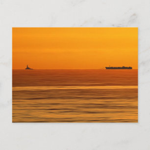 Ocean Tug en Barge op Sunrise Briefkaart