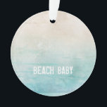 Ocean Waterverf BEACH BABY Zand Travel Vacking Ornament<br><div class="desc">Het Ontwerp van de Beach van de waterverf in Blauw van de Oceaan & Zandkleuren met douaneBEACH BABY in wit. Eenvoudig aan te passen tekst, tekstkleur, lettertype. Een Keepomwille Souvenir voor de strandliefhebber en speciale tijden daar om het hele jaar te genieten. Modern, Fun, Timeless. Meng en pas volledige Collecties...</div>