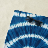 Ocean Wave Tie Dye Design Strandlaken (In situ)
