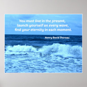 Ocean waves en quote van H.D. Thoreau Poster