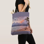 Ocean Waves Sandy Beach Sunset Tote Bag (Dichtbij)