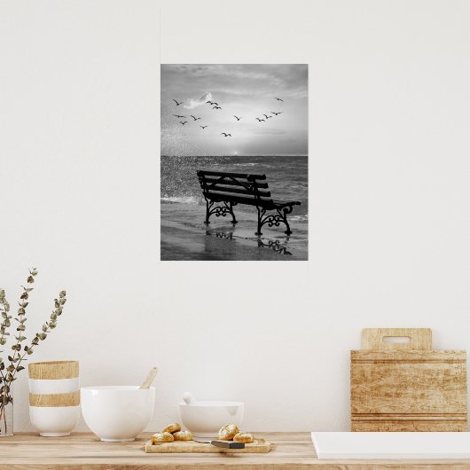 Oceanfront Bench met meeuwen bij zonsondergang Poster (Keuken)