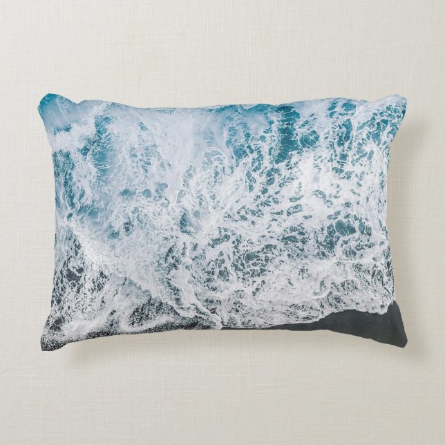 Oceanic Serenity Beach Water Pillow Accent Kussen (Voorkant)