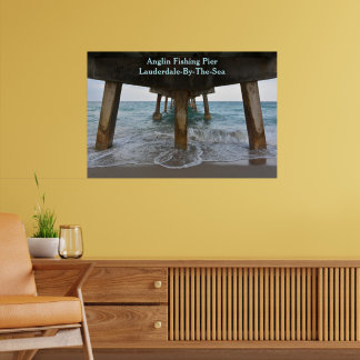 Oceanview onder de foto van de pier poster