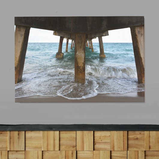 Oceanview van onder de pier canvas afdruk