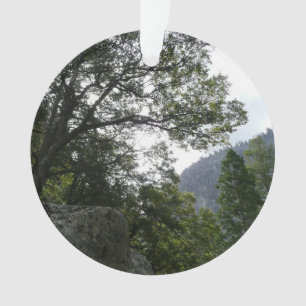 Ochtend op het pad naar Vernal Falls in Yosemite Ornament