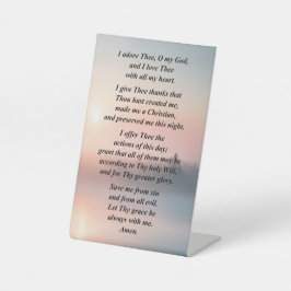 Ochtendgebed op een voetstuk reclamebord met voetstuk