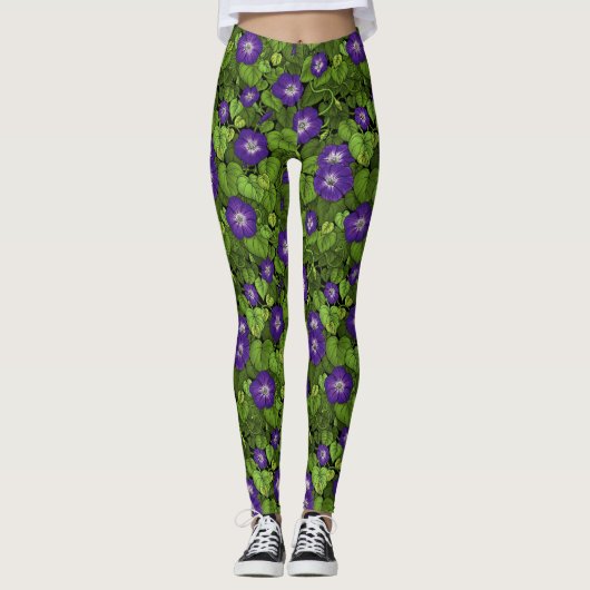 Ochtendglorie in paarse en groene leggings (Voorkant)