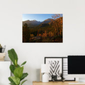 Ochtendlicht op de Rocky Mountains in de herfst Poster (Thuiskantoor)