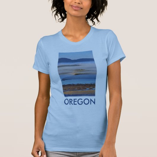 Ochtendnevel over Netarts Bay, OR T-shirt (Voorkant)