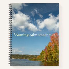 Ochtendrust onder blauwe herfstmeerzijde  notitieboek