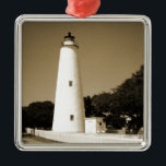 Ocracoke vuurtoren metalen ornament<br><div class="desc">Ocracoke vuurtoren</div>