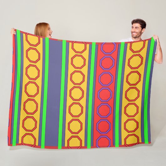 Octogon Herhaal Fleece Deken (In situ)