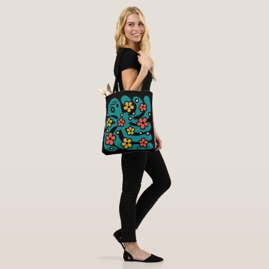 Octopus Garden Tote Bag (Op model)