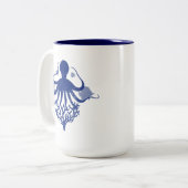 Octopus (light background) tweekleurige koffiemok (Voorkant links)