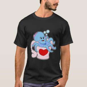 Octopus met hartbeker.PNG T-shirt