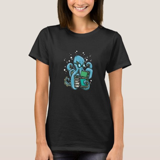Octopus Reader Bookworm Deep Zee Kraken Literature T-shirt (Voorkant)