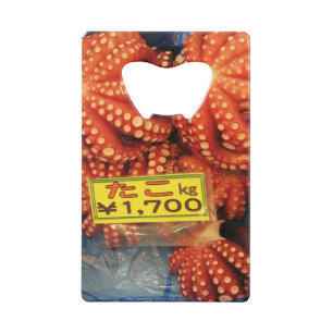 Octopus Tako たこ Tsukiji vismarkt, Tokio, Japan Creditkaart Flessenopener