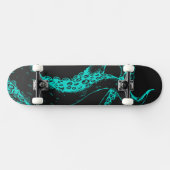 octopus tentakels aqua op zwarte skateboard (Horizontaal)