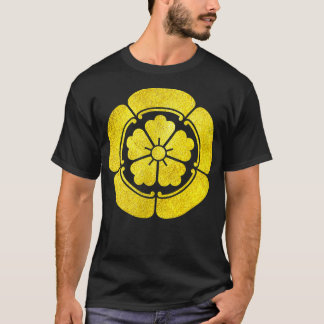 Oda Mon Japanese samurai clan in faux gold  T-shirt