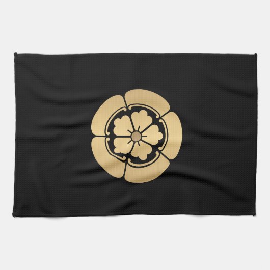 Oda Mon samurai clan geborsteld Faux goud op zwart Theedoek (Horizontaal)