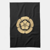 Oda Mon samurai clan geborsteld Faux goud op zwart Theedoek (Verticaal)