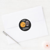 Oddball Funny Football Pun Dark BG Ronde Sticker (Envelop)