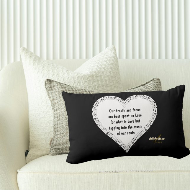 Ode aan Liefde Sierkussennen Kussen (LOVE quote Throw Pillow by Poet Adiela Akoo. LOVE it? GET it! Browse my store for fab buys & gifts!)