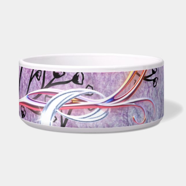 Ode to Love Bowl, ontworpen door Adiela Akoo Voerbakje (Rechts)