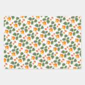 Oekraïens folk bloemenpatroon. Oekraïne Inpakpapier Vel (Voorkant 2)