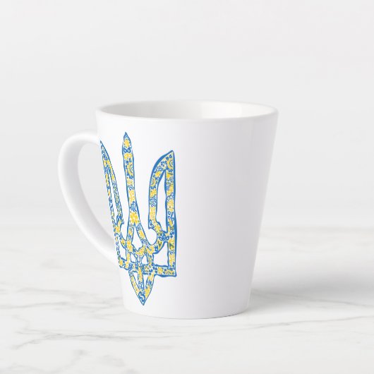 Oekraïens nationaal embleem trident tryzub etnical latte mok (Linkerhoek)