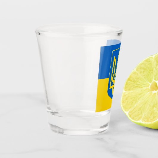 Oekraïense vlag en Oekraïense patriot/sport Shot Glas (Links)