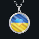 Oekraïense vlag Ketting hart - Vrijheid<br><div class="desc">Steun Oekraïense vlag Kettingen - Vrijheid - Vrede - Vlag van Oekraïne - Samen! Je kunt ook Support Ukraine overzetten naar meer dan 1000 Zazzle producten! Wij staan achter Oekraïne!</div>