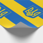 Oekraïense vlag & Oekraïne Tryzub, verjaardag/spor Cadeaupapier (Hoek)