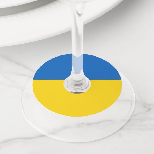 Oekraïense vlag wijnglaslabel (Dichtbij)