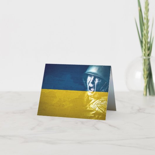 Oekraïense vredessoldaat in oorlog kaart (Voorkant)