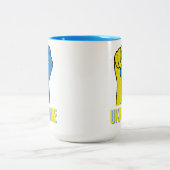 Oekraïne Defiant Fist Sign Two-Tone Coffee Mok (Center)