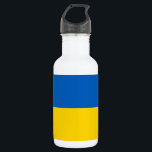 Oekraïne Flag Liberty Bottle Waterfles<br><div class="desc">Voeg een vleugje Oekraïense trots toe aan je hydratatieroutine met onze exclusieve Liberty-fles met de vlag van Oekraïne! Deze Liberty-fles is gemaakt met nauwgezette aandacht voor detail en is meer dan alleen een herbruikbare waterfles; het is een viering van het erfgoed en de culturele trots van Oekraïne. Het levendige ontwerp...</div>