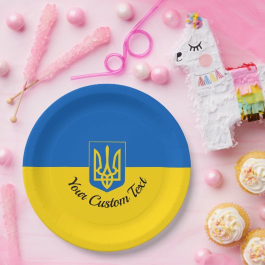 Oekraïnse vlag met wapen en aangepaste tekst papieren bordje (Feest)